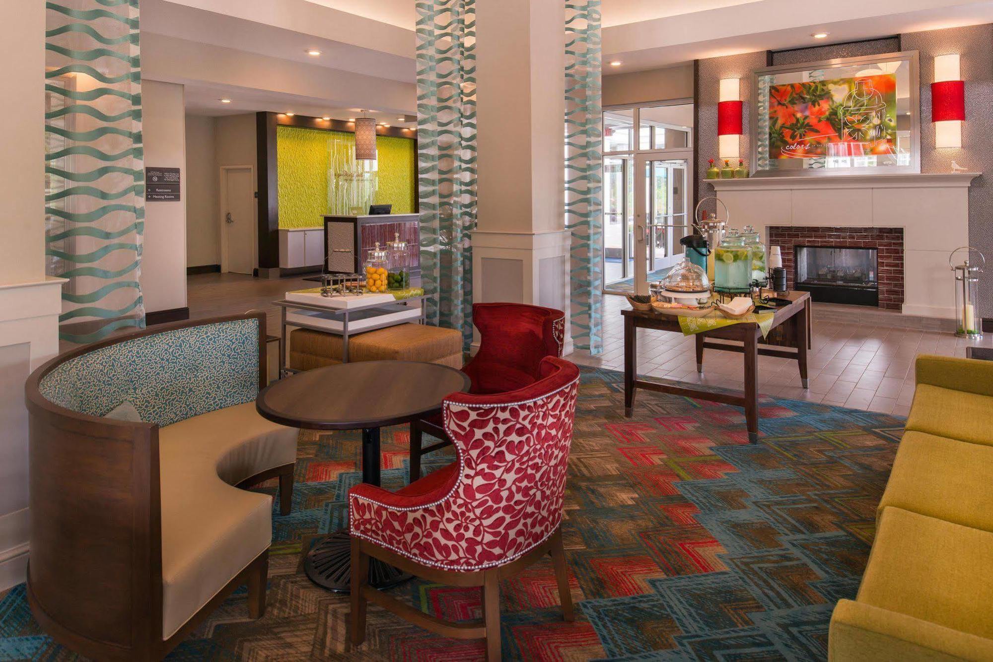 Hilton Garden Inn Bristol Exterior photo